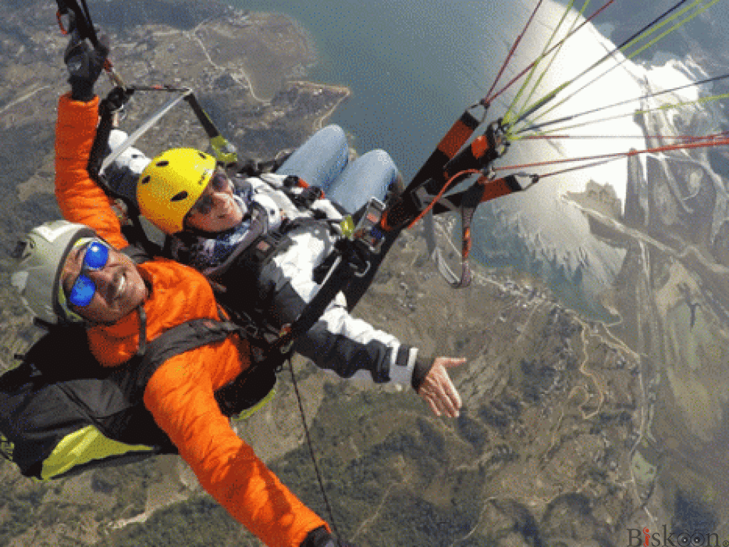 Paragliding in Pokhara - main listing image